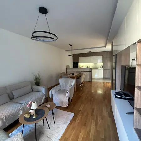 Akademska Cetvrt * Čačak