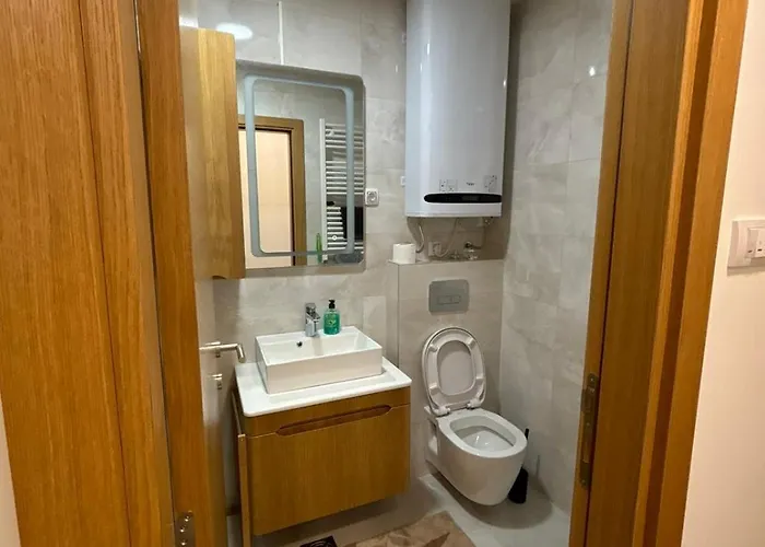 Akademska Cetvrt * Čačak