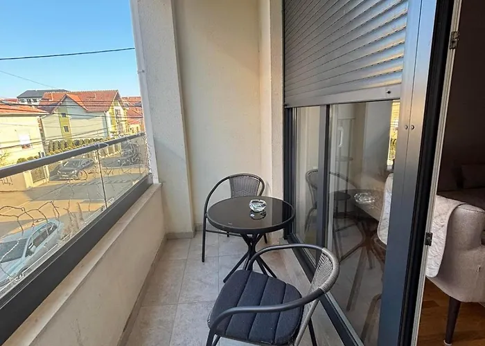 Akademska Cetvrt شقة Čačak